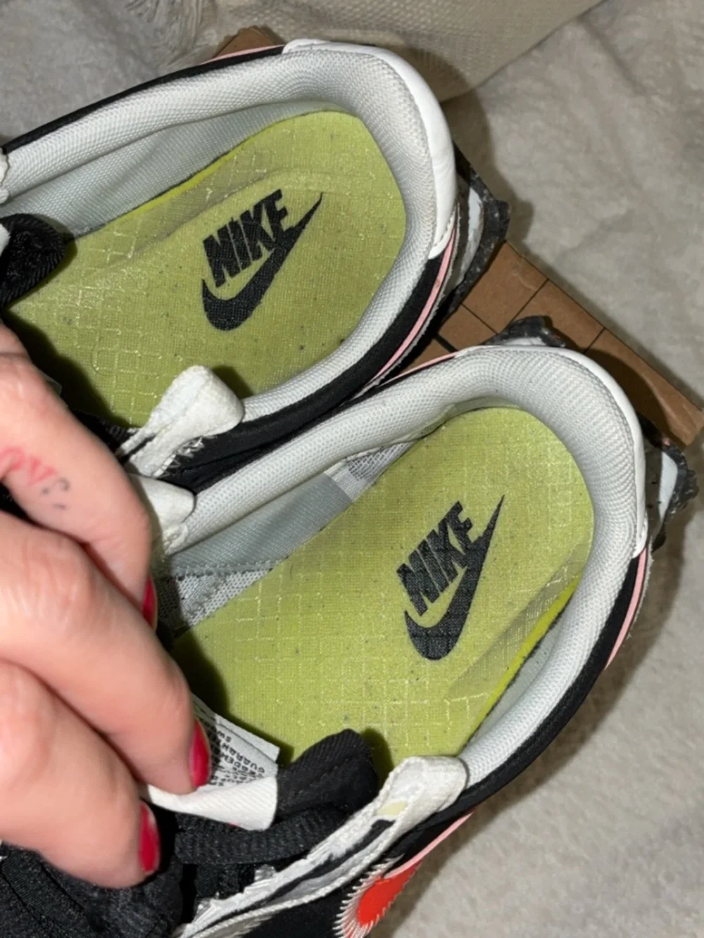 Nike Waffle Racer Crater - Black & White with Speckled Sole - Picture 6 of 9